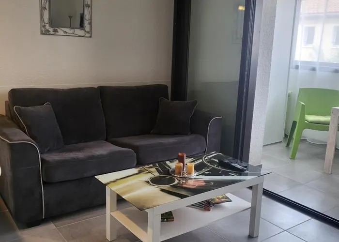 Bel Appartement A 300 Metres De La Plage +Parking