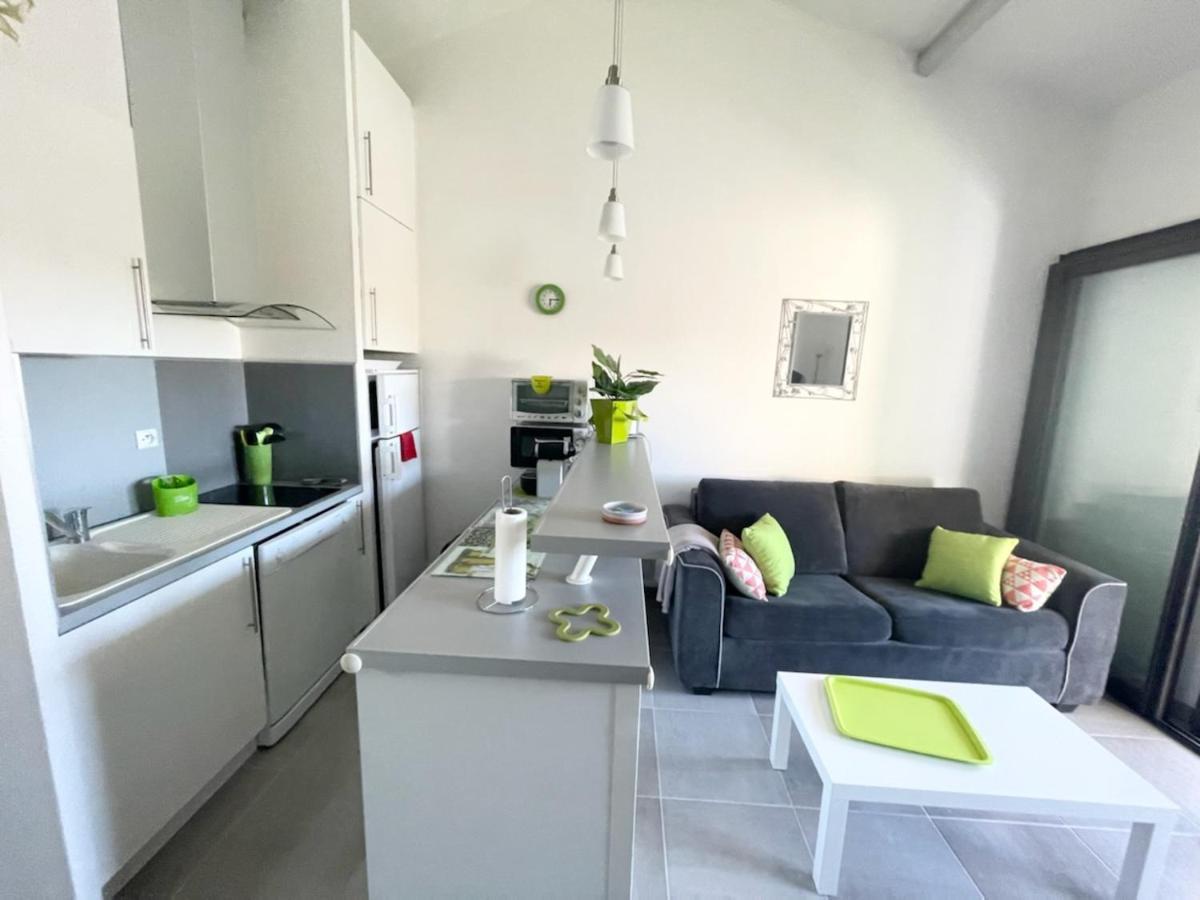 Apartment Bel A 300 Metres De La +parking *